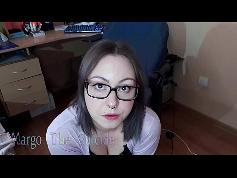 ❤️ Seksi djevojka s naočalama duboko siše dildo na kameri Porno video kod nas bs.tradewin.top ❌❤